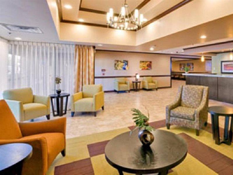Wyndham Garden Oklahoma City Resort & Conference Hotel Near Airport, Fairgrounds Paycom & I40 Экстерьер фото