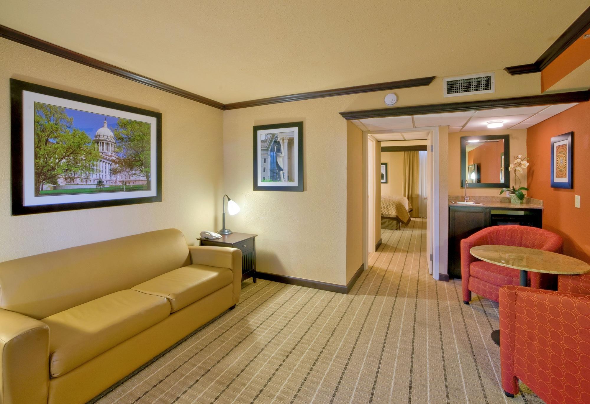 Wyndham Garden Oklahoma City Resort & Conference Hotel Near Airport, Fairgrounds Paycom & I40 Экстерьер фото